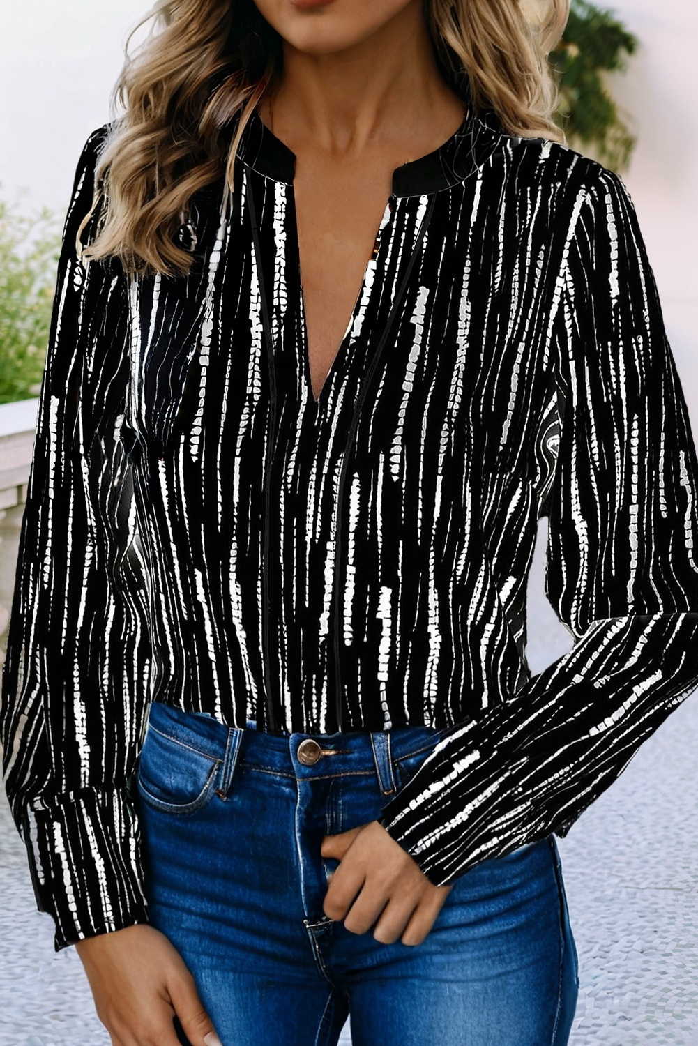 Center of Attention Silky Top