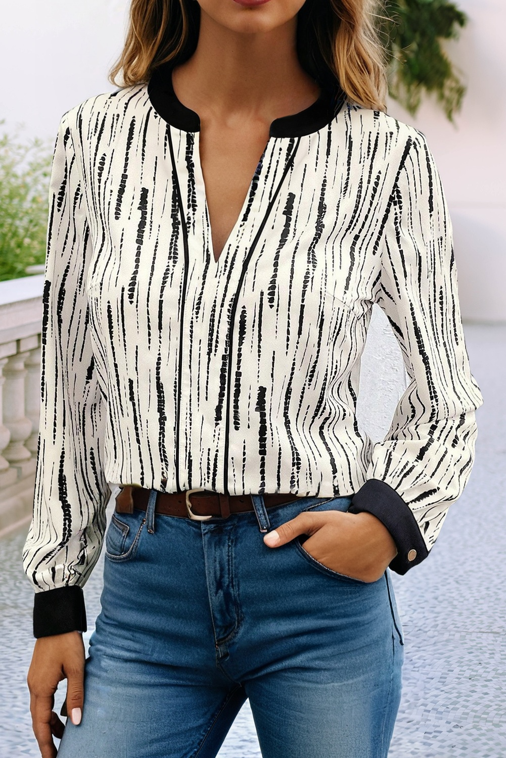 Center of Attention Silky Top
