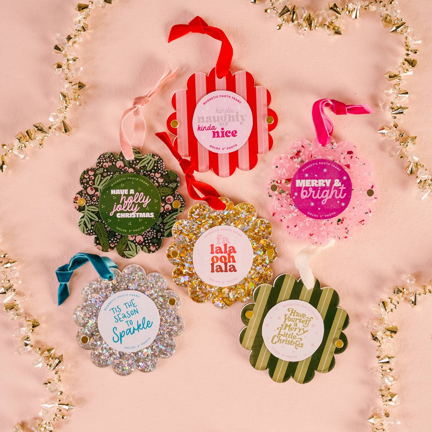 Holiday Scalloped Round Picture Frame Ornaments