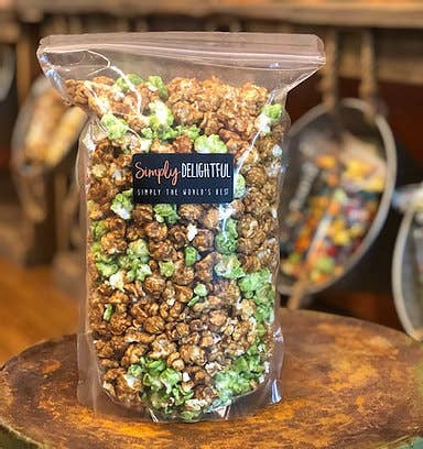 Simply Delightful Caramel Apple (LARGE BAG) Corn 24 oz