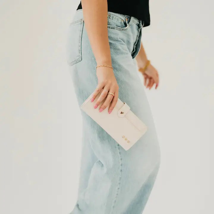 Pretty Simple Essentials Carryall Wallet & Clutch
