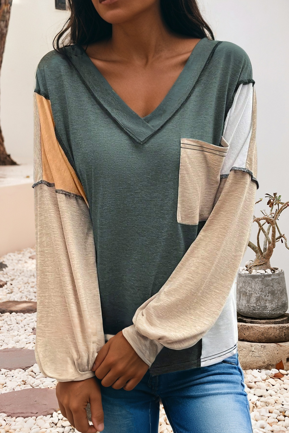 Colorblock V-Neck Pocket Top