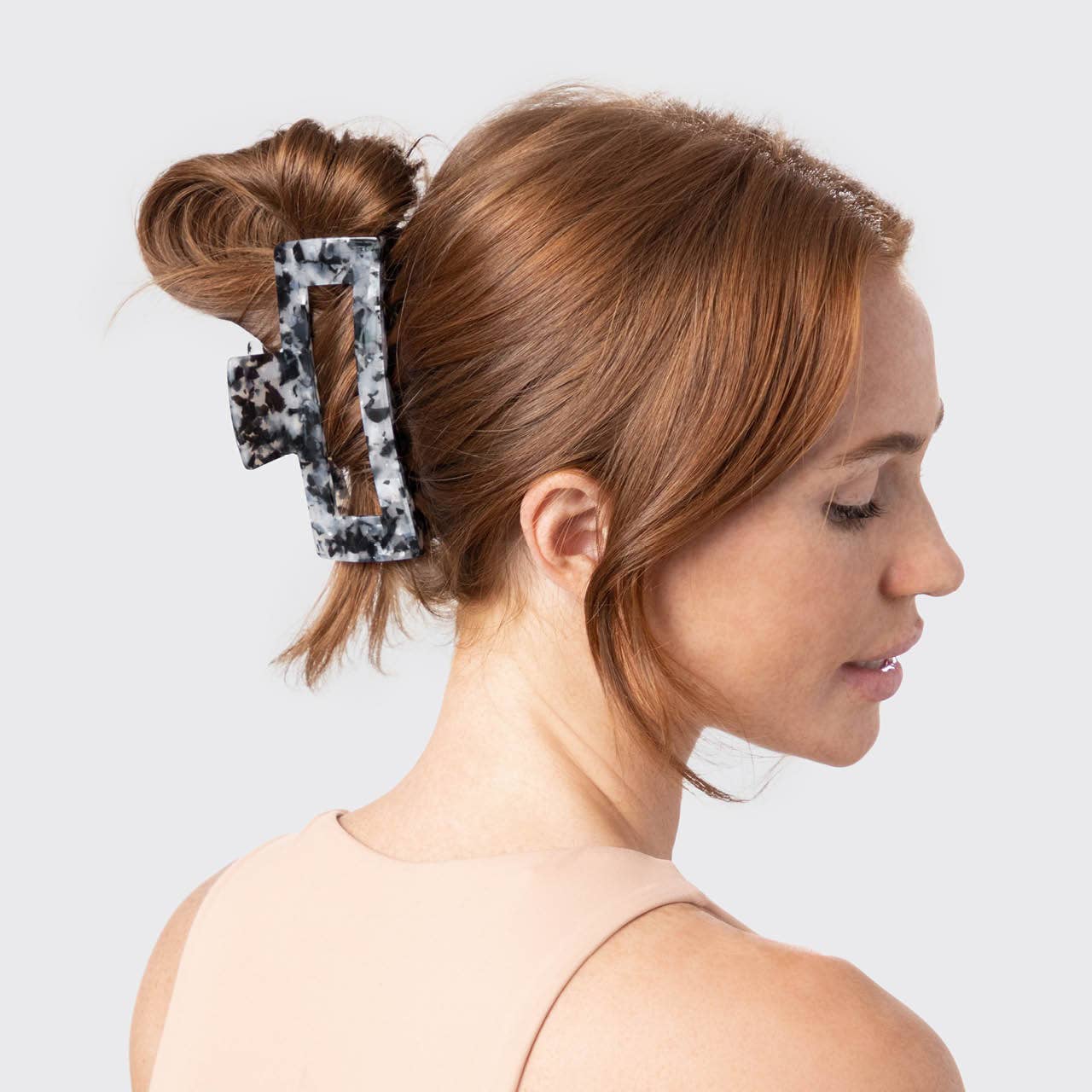 Kitsch Jumbo Claw Clip - Black