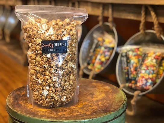 Simply Delightful Classic Caramel Corn 24 oz