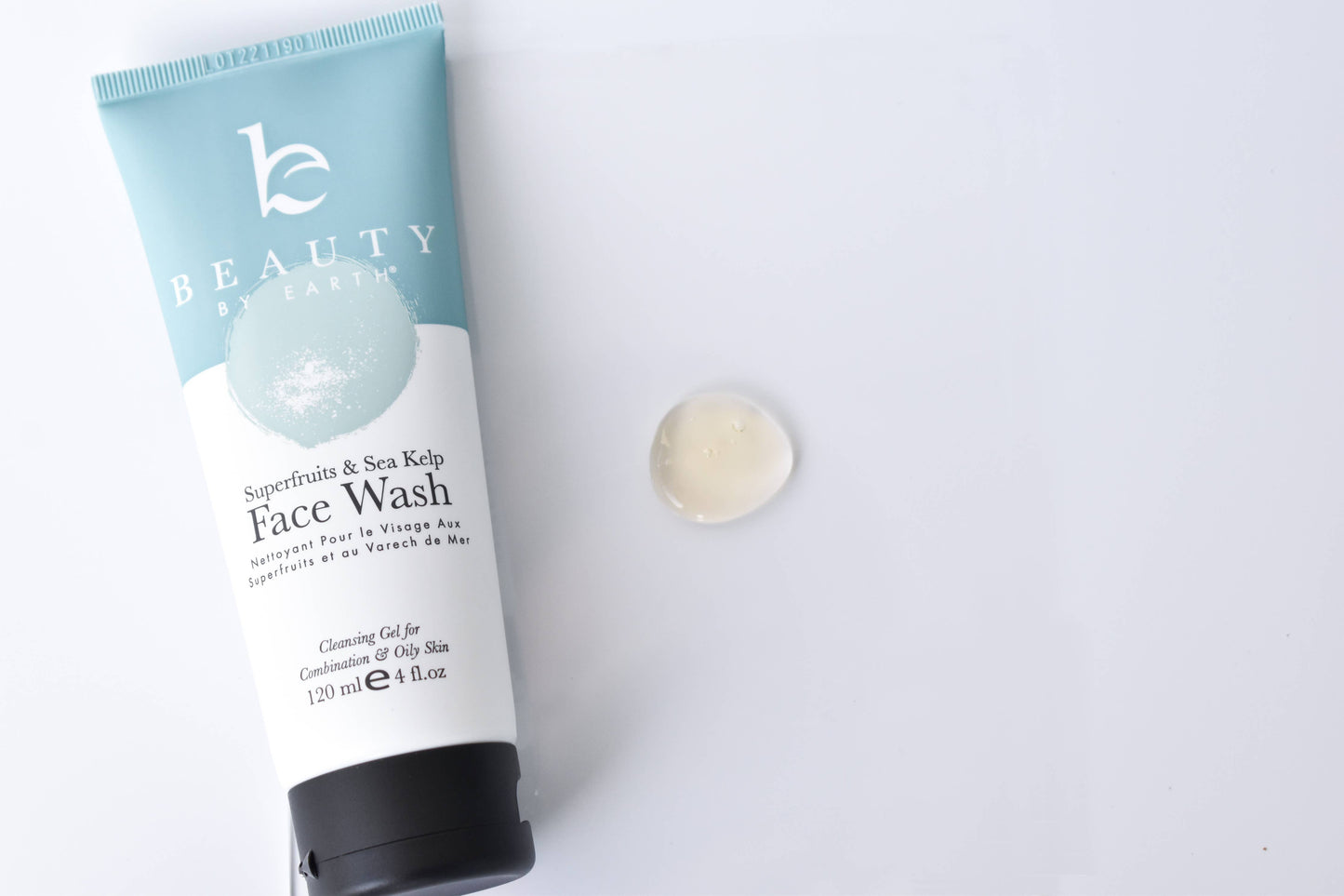 Beauty by Earth Face Wash with Superfruit and Sea Kelp