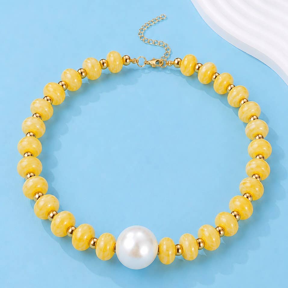 Pearl Pendant Beaded Necklace