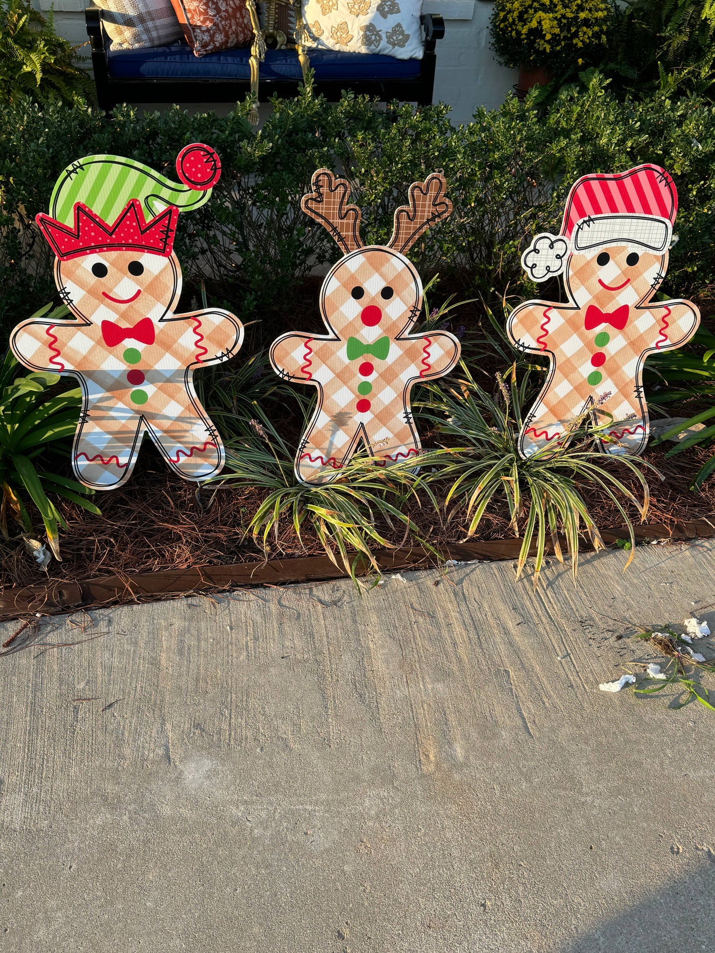 Gingerbread Green Hat Yard Sign
