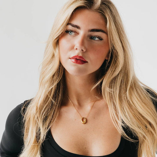 Mini Open Oval Pendant Waterproof Necklace