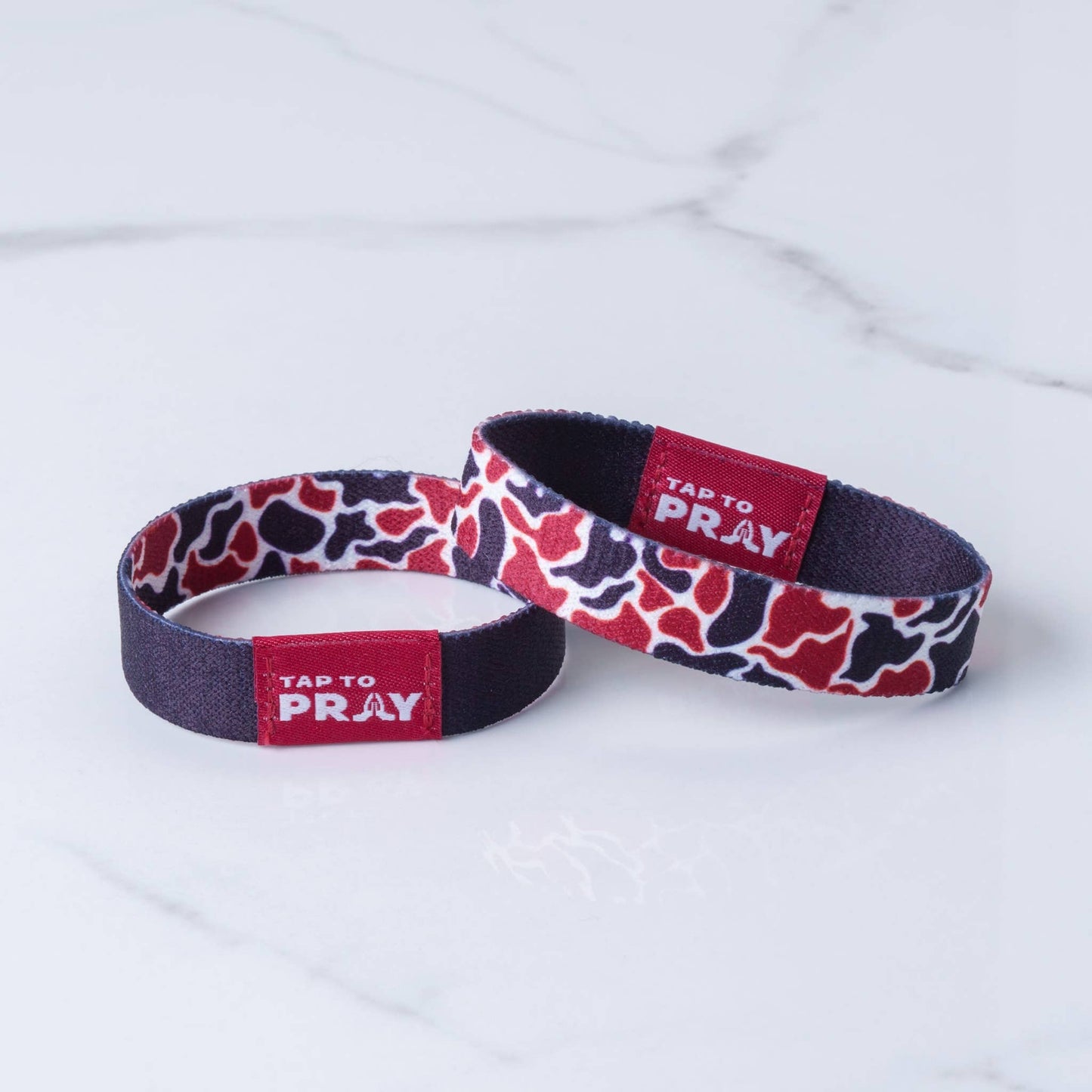 Versible Tap To Pray Wristbands - Team Camo - Maroon & Black