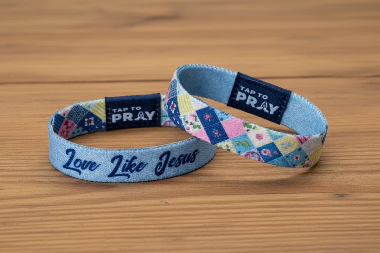 New Spring Versible Tap To Pray Wristbands