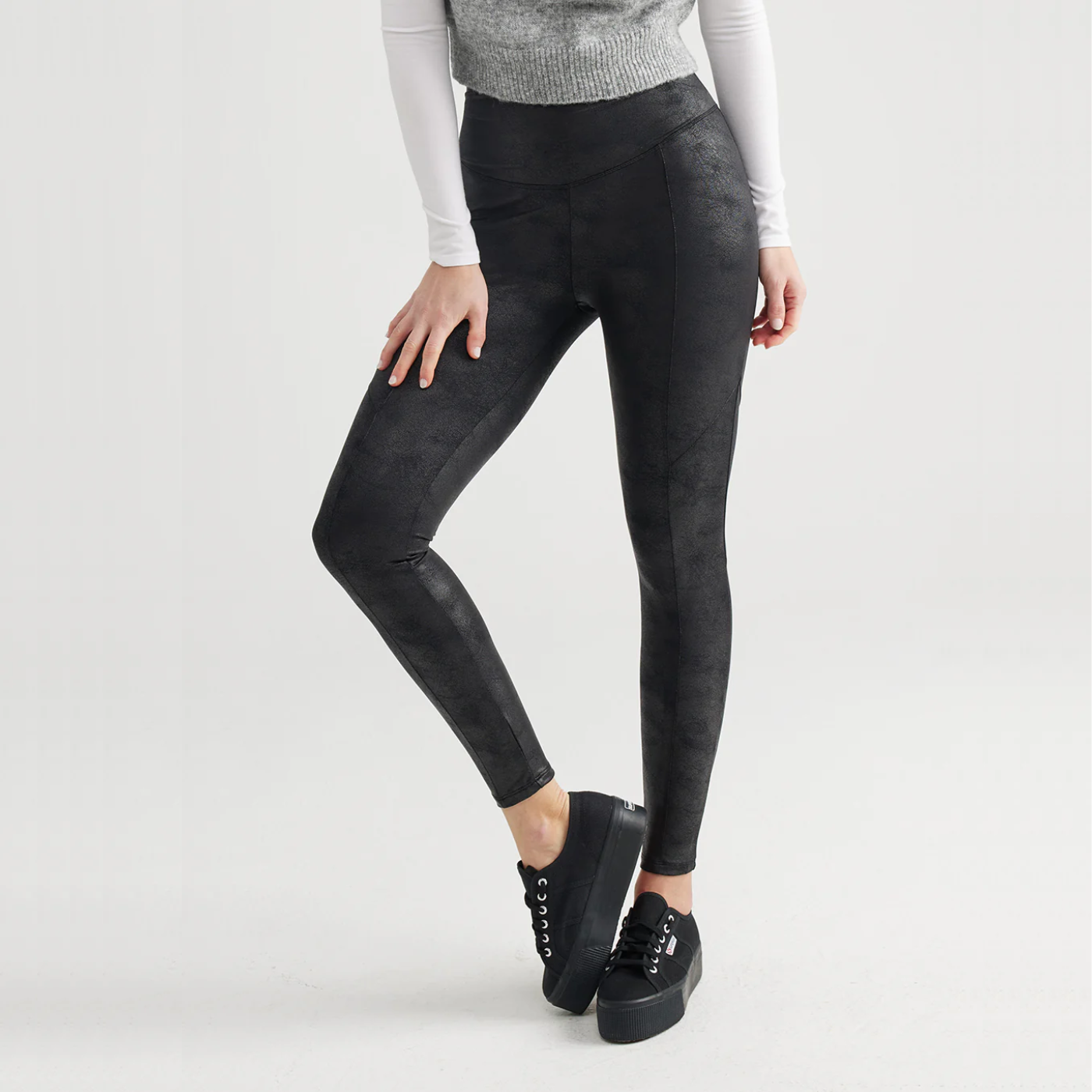 Yummie Stretch and Shine Faux Leather Shaping Legging