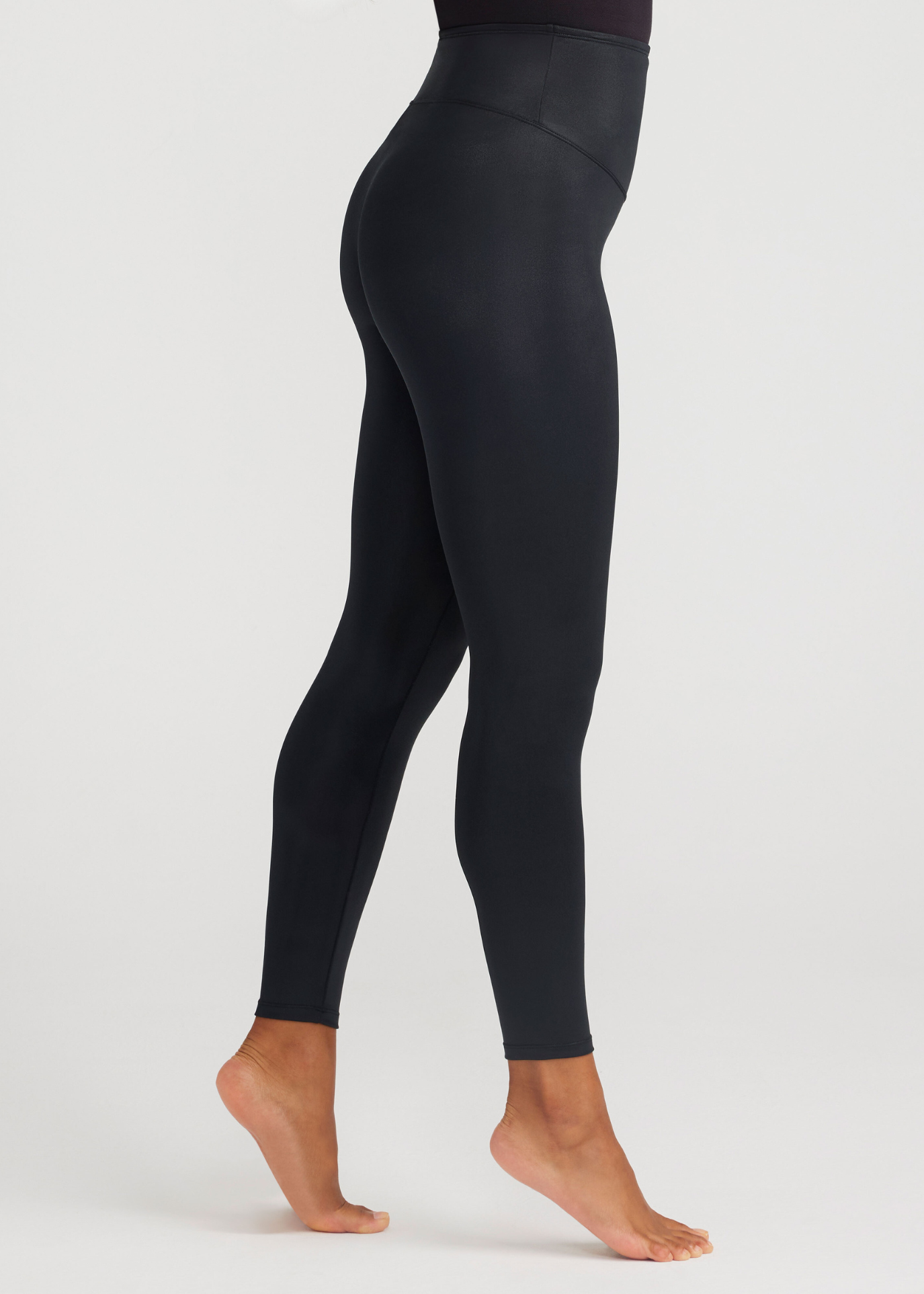 Yummie Elektra Coated Shaping Legging