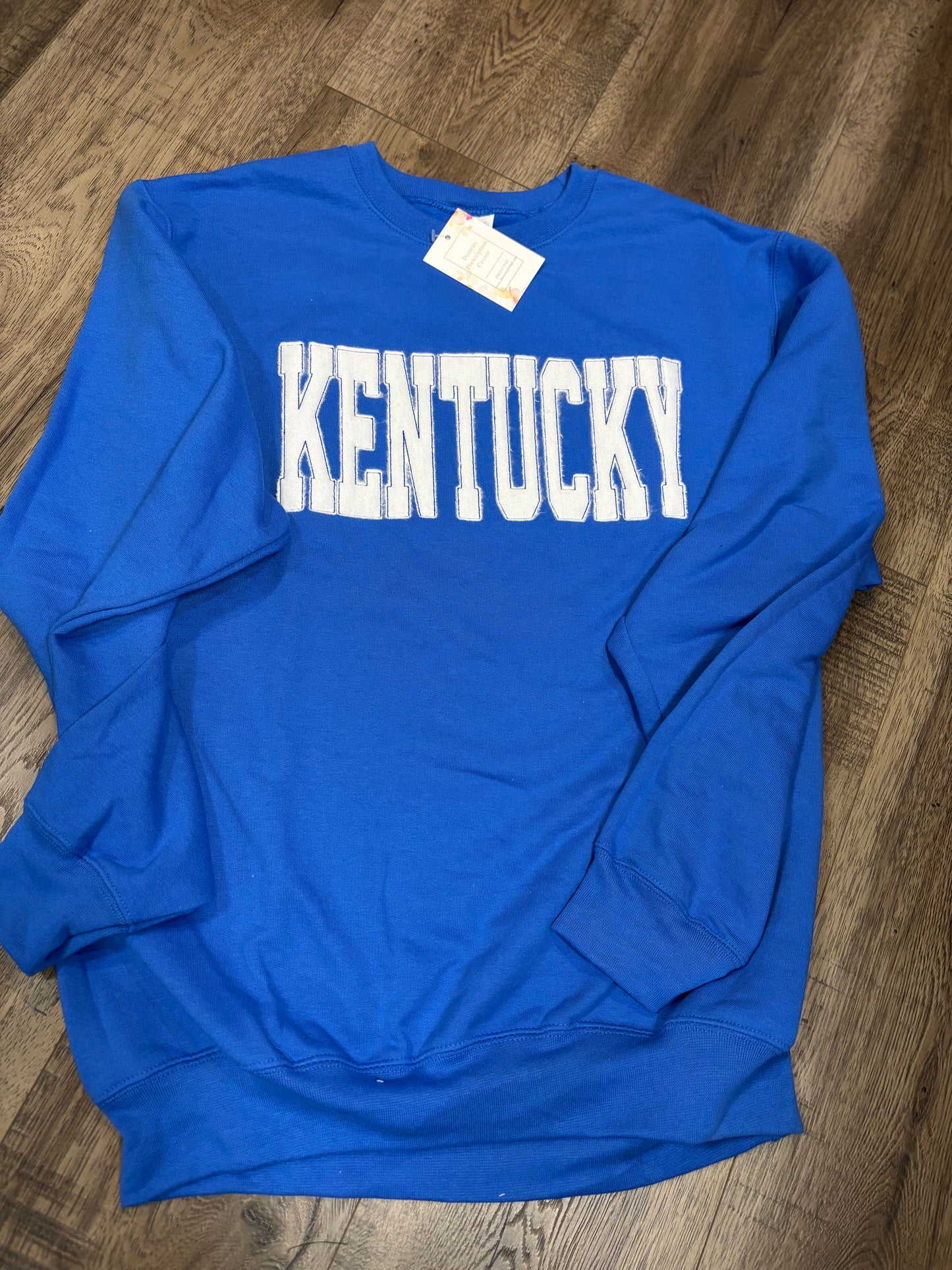 Kentucky White Raggy Applique Sweatshirt