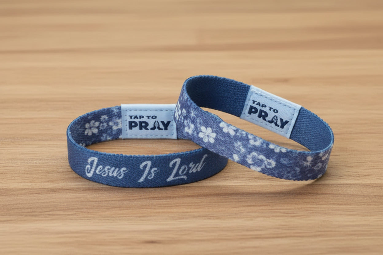 New Spring Versible Tap To Pray Wristbands