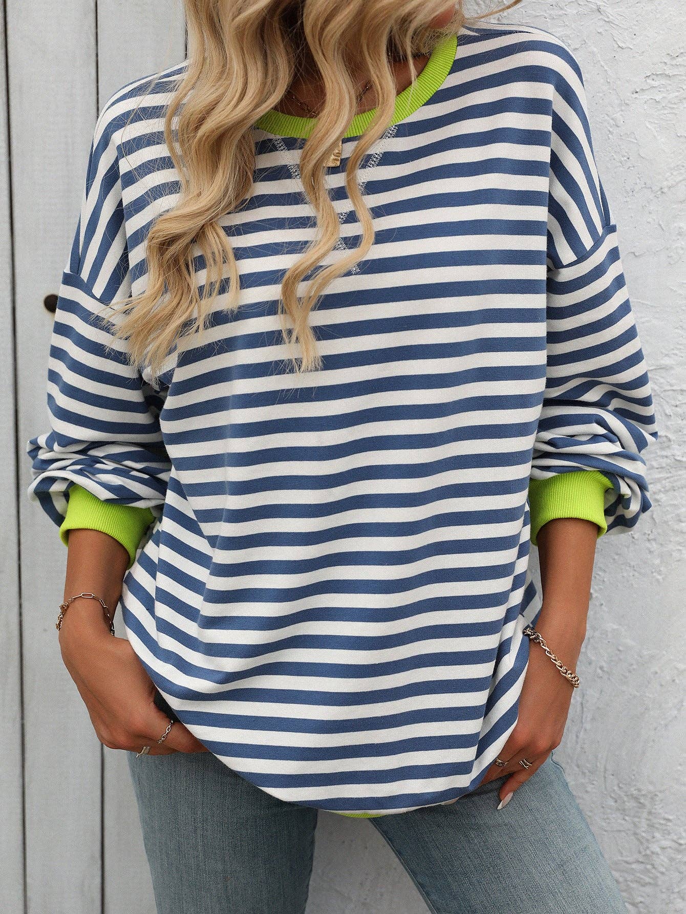 Color Striped Crew Neck Loose Sweatshirt