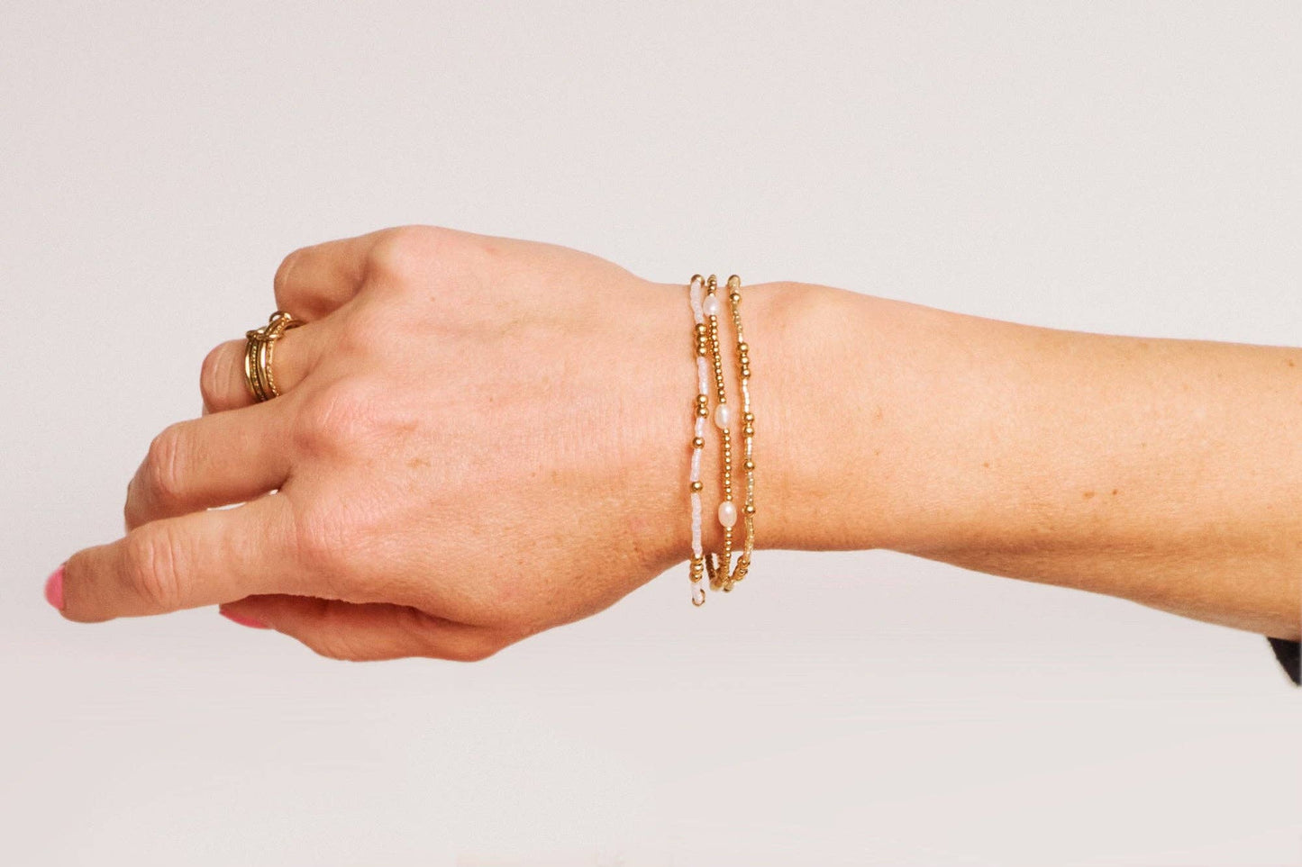 Nikki Smith Designs White & Gold Bracelet Set