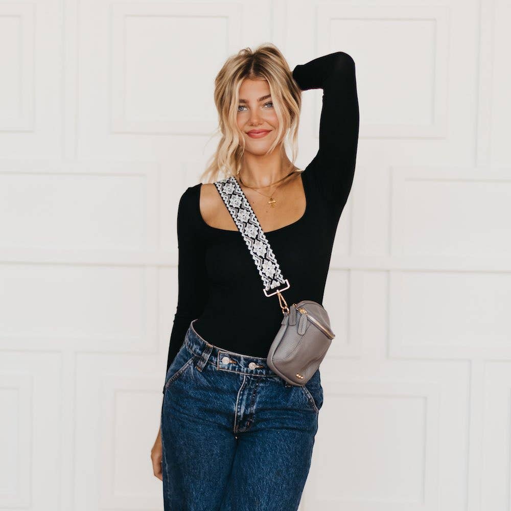 Pretty Simple Ellie Crossbody Bag