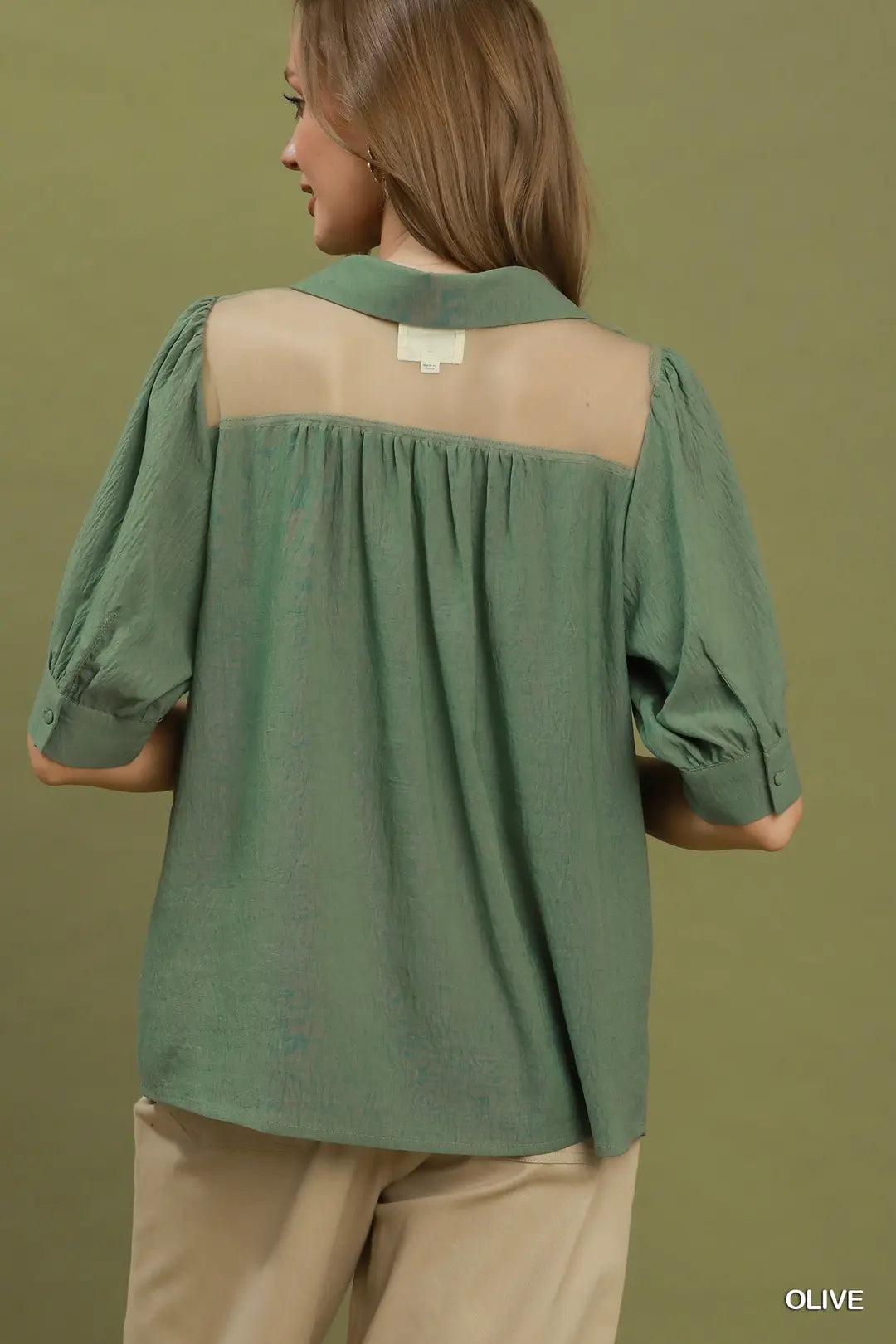 Umgee olive lace detail puff sleeve blouse, back view