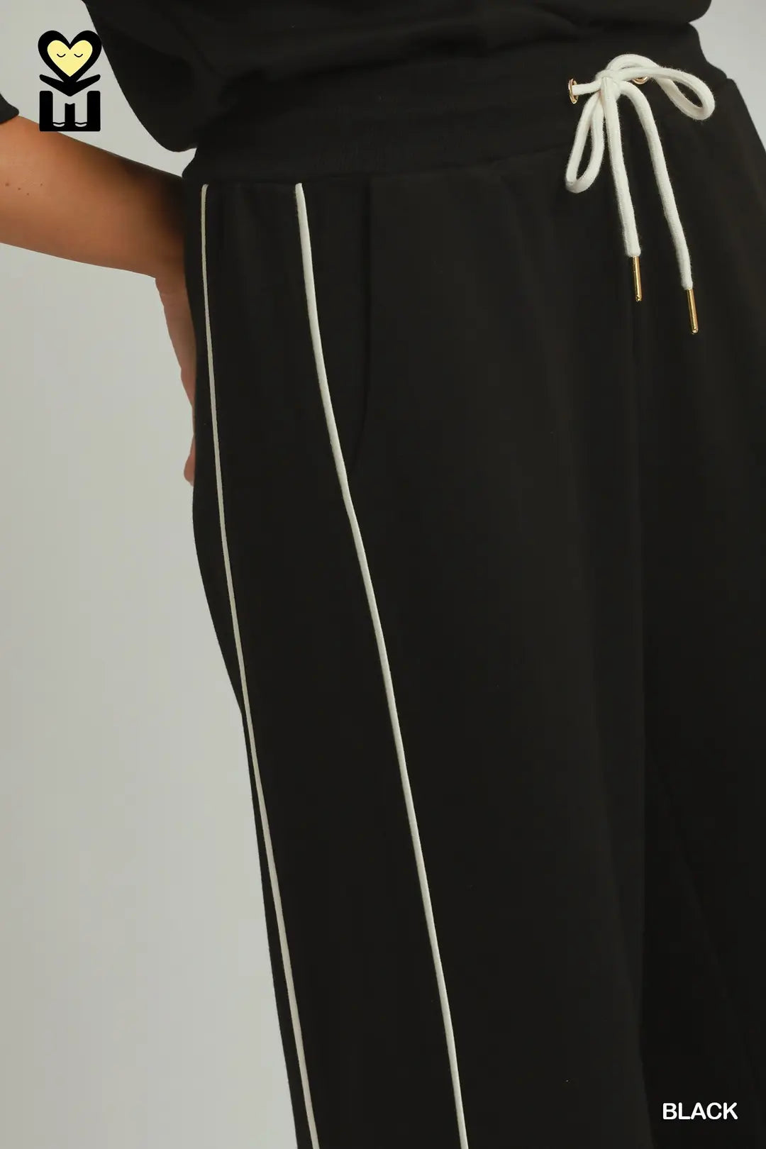 black luxeknit pants from umgee