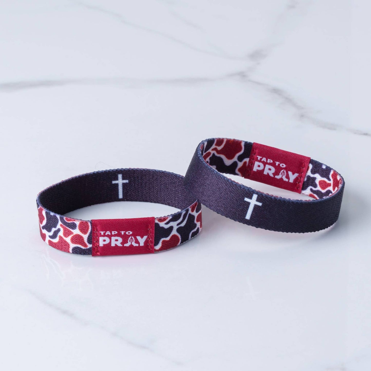 Versible Tap To Pray Wristbands - Team Camo - Maroon & Black
