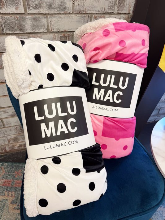 Lulu Mac Polka Dot Throw Blanket – Cozy Sherpa Blanket