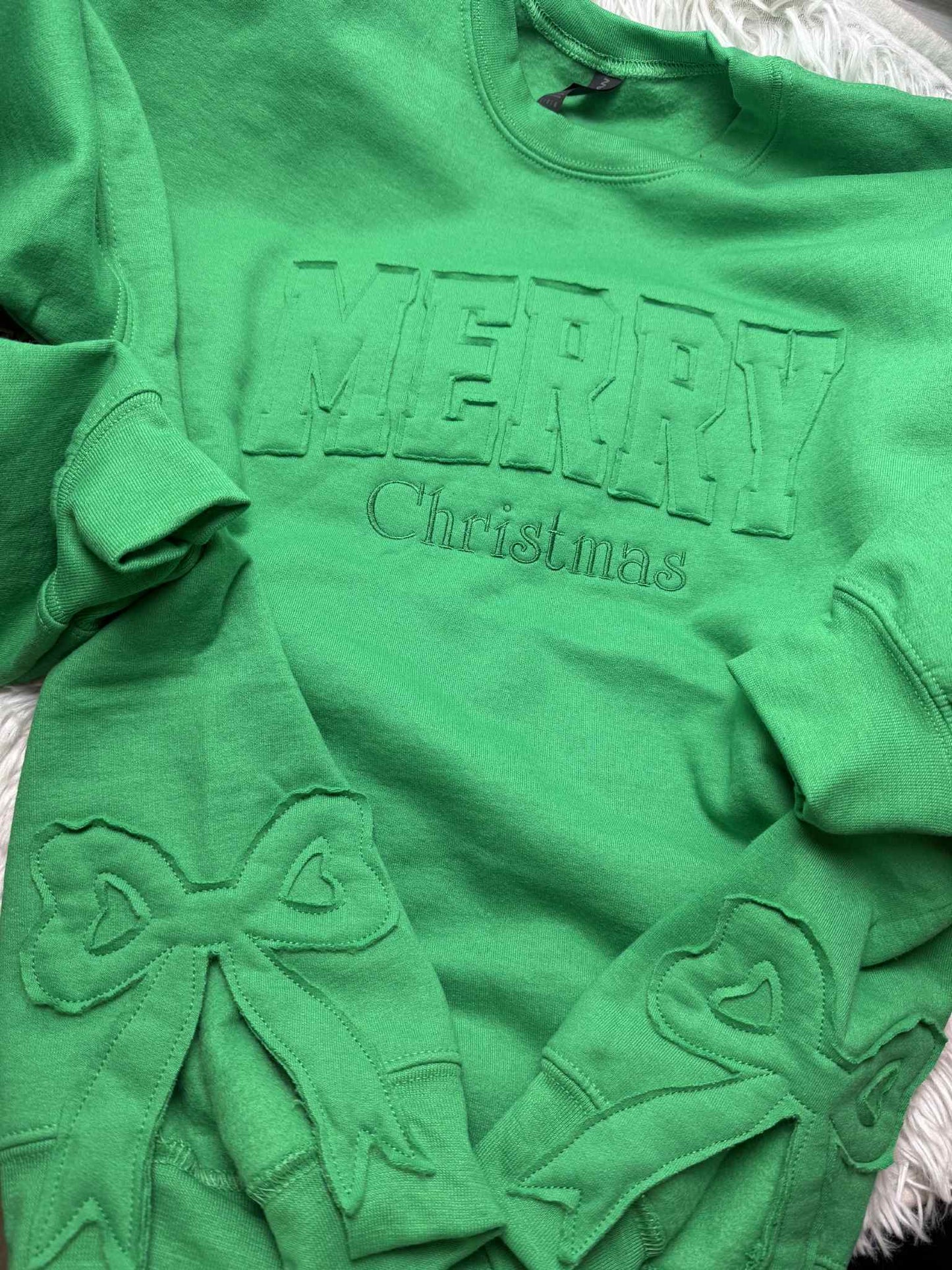 Merry Christmas Raggy Sidebow Sweatshirt