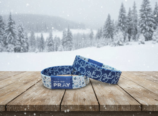 Versible Tap To Pray Frosty Lights Wristband