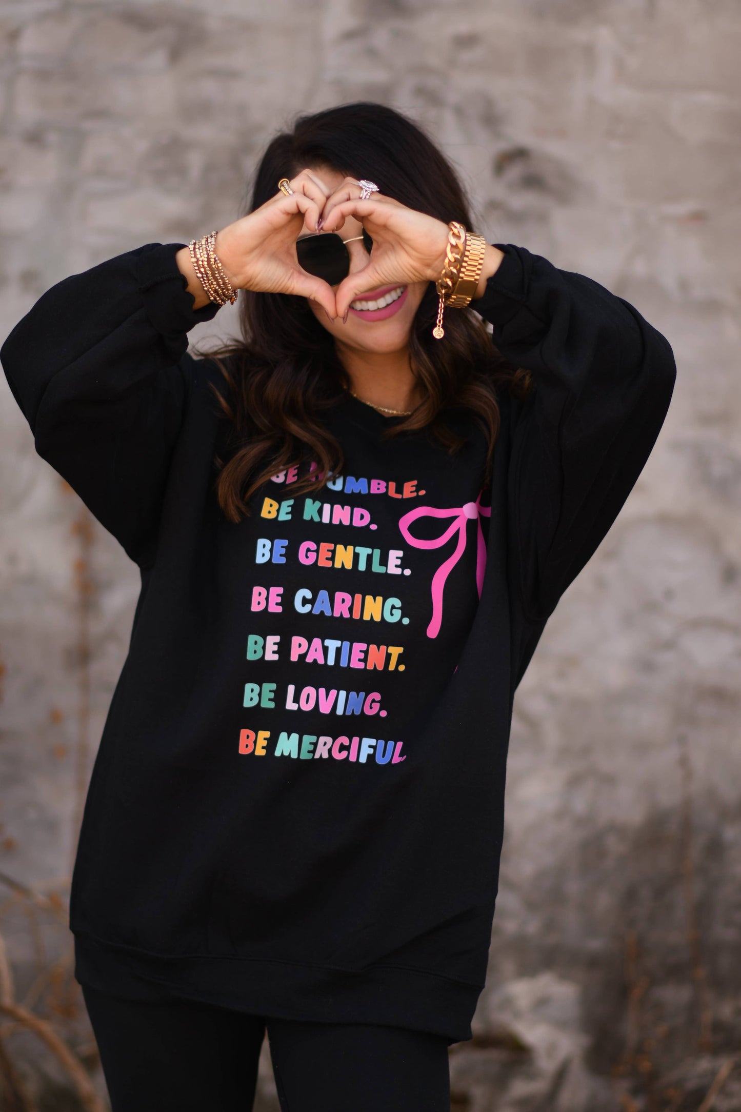 Inspirational Be Kind Sweatshirt – Black Graphic Crewneck