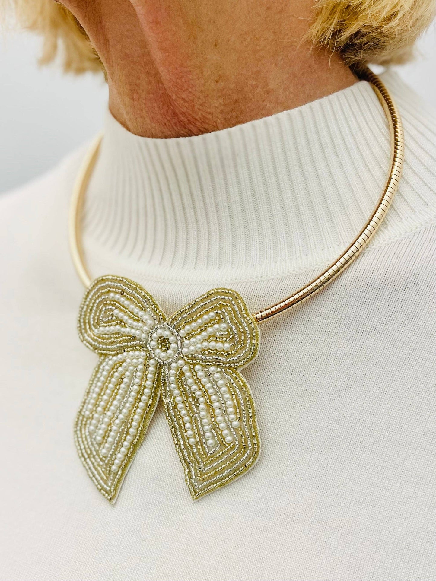 Gold Holiday Bow Christmas Collar