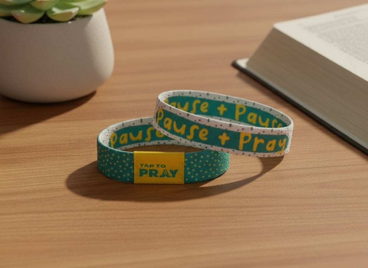 Versible Tap To Pray Bracelet-Kingfolk Series-Pause + Pray