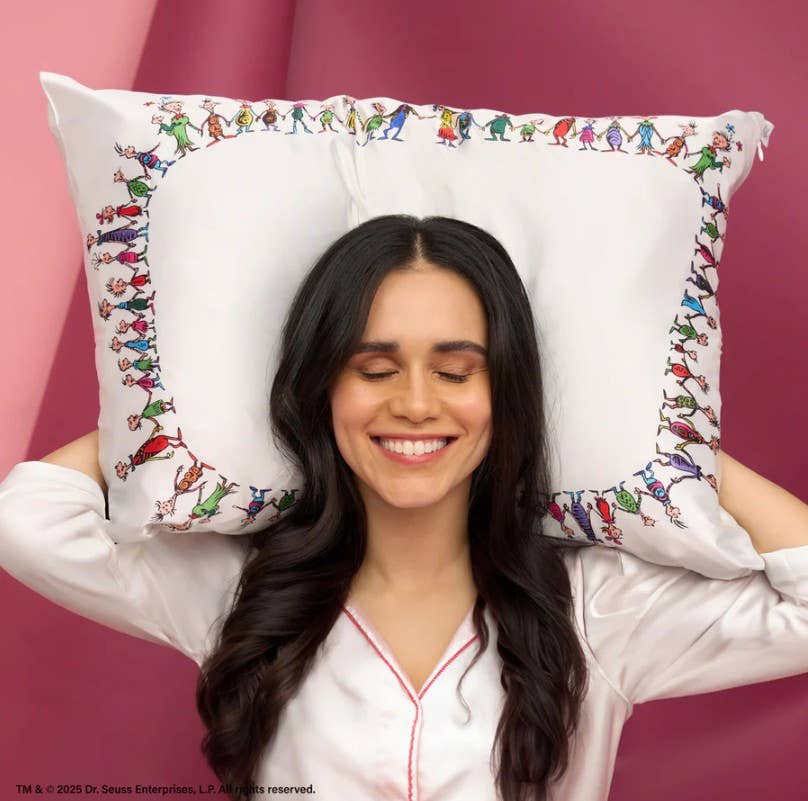 Kitsch The Grinch Satin Pillowcase in Whoville - King