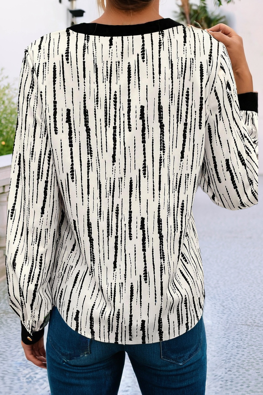 Center of Attention Silky Top