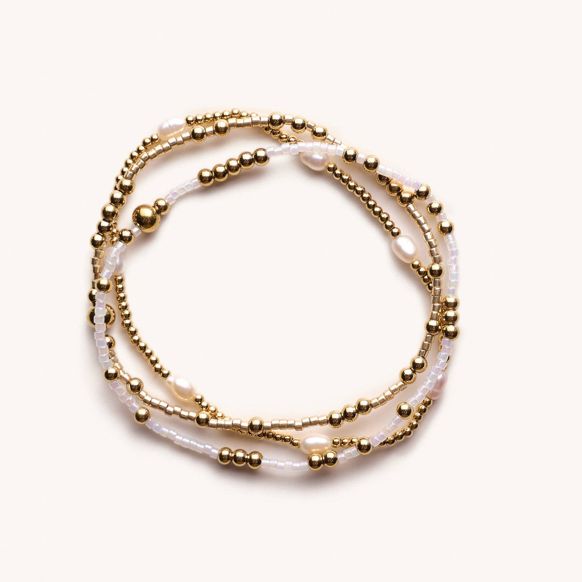 Nikki Smith Designs White & Gold Bracelet Set