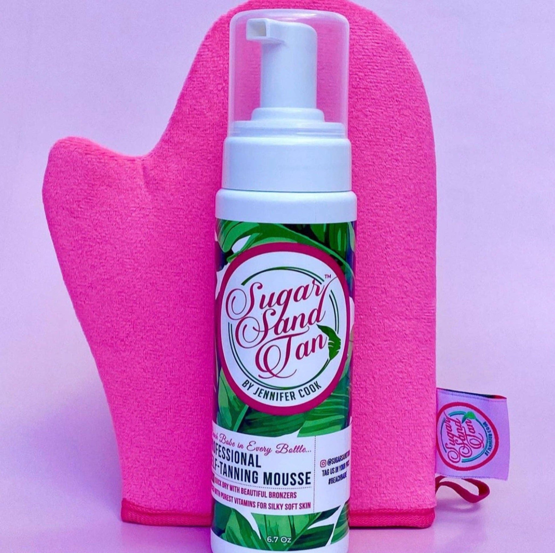 Self tanning mousse foam bottle with applicator mitt for streak free sunless tan