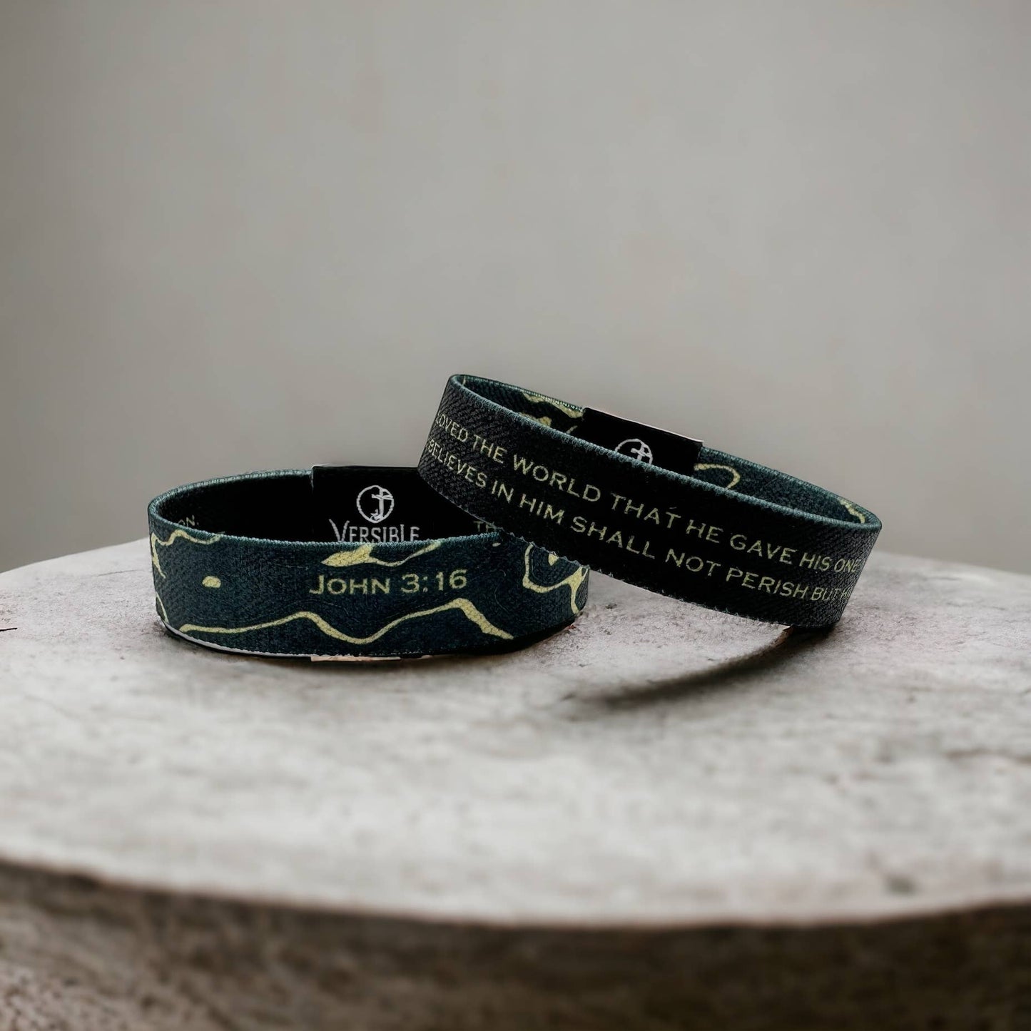 Gold Vein Versible / John 3:16 Wristband