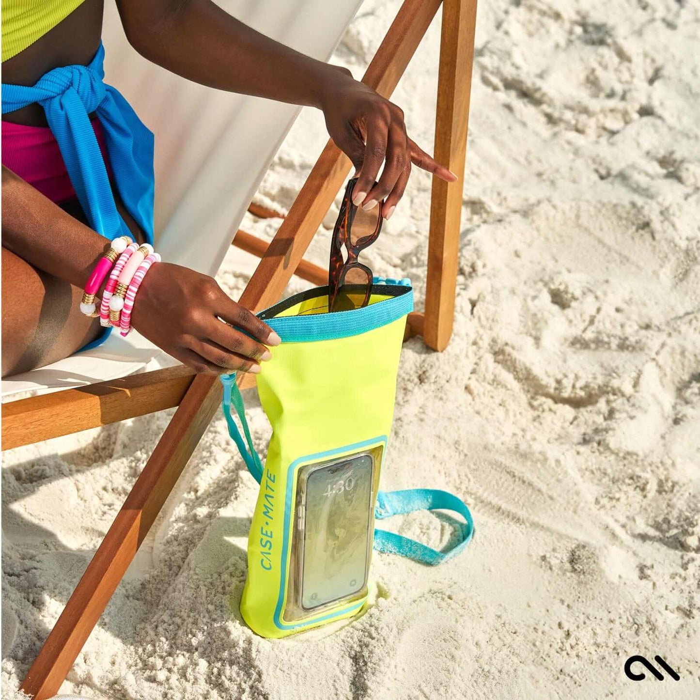 Case-Mate Waterproof Mini Phone Bucket Bag
