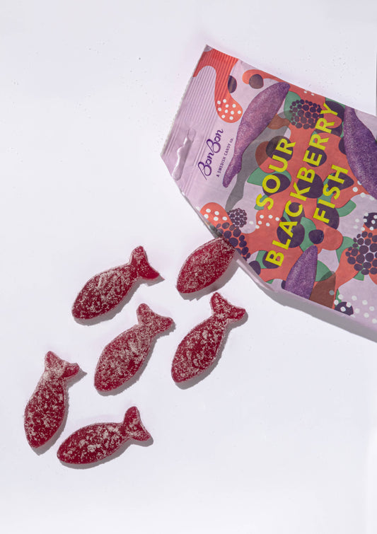Bonbon Sour Blackberry Fish Swedish Candy