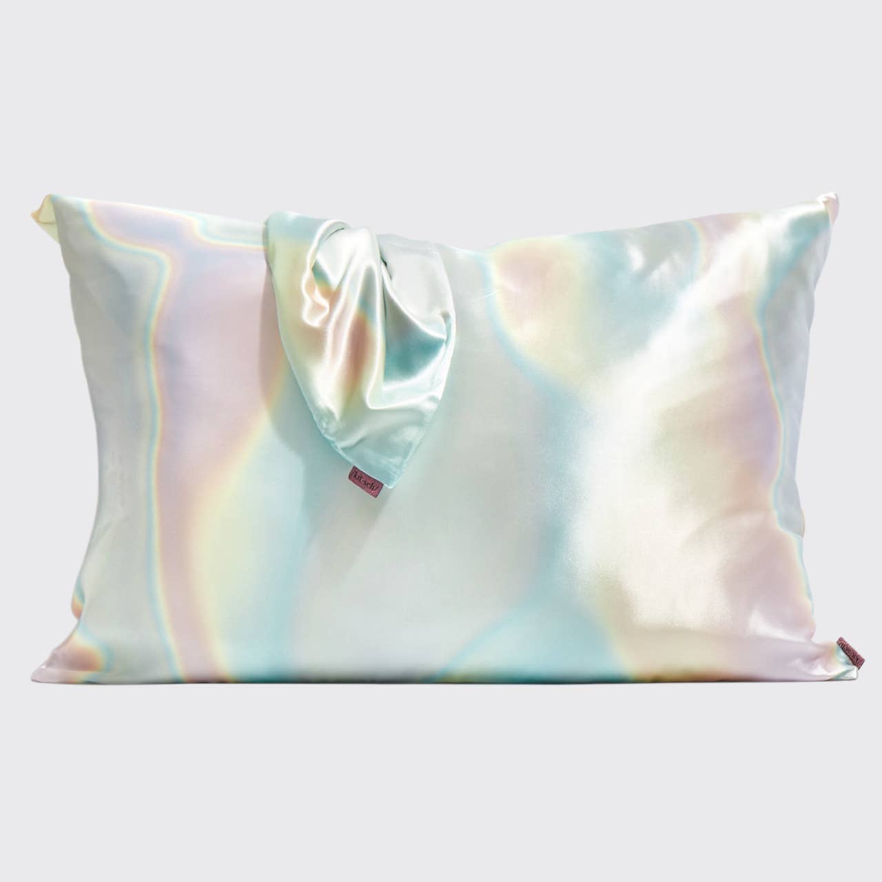 Kitsch Aura Holiday Satin Pillowcase and Pillow Scrunchie