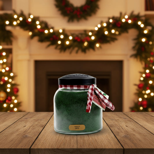 A Cheerful Giver Holly Tree 34 oz Papa Candle