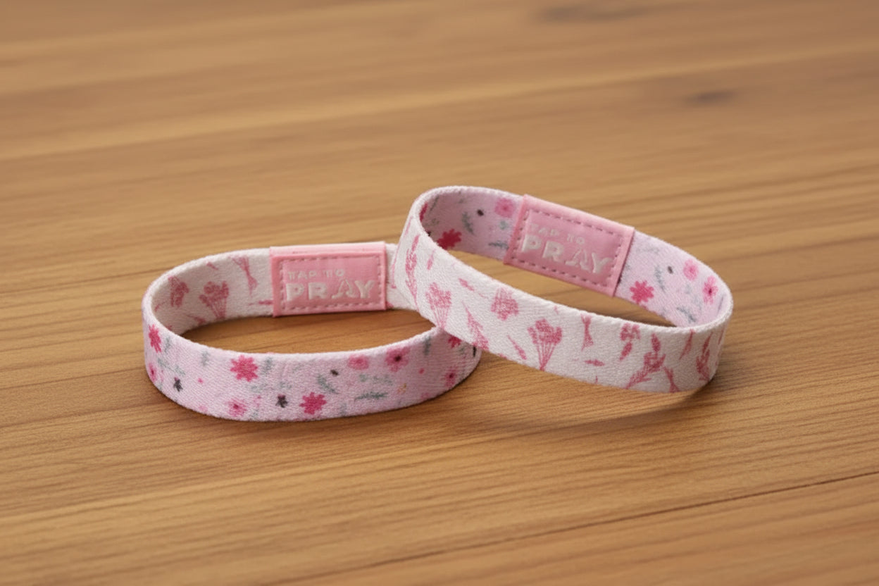 New Spring Versible Tap To Pray Wristbands