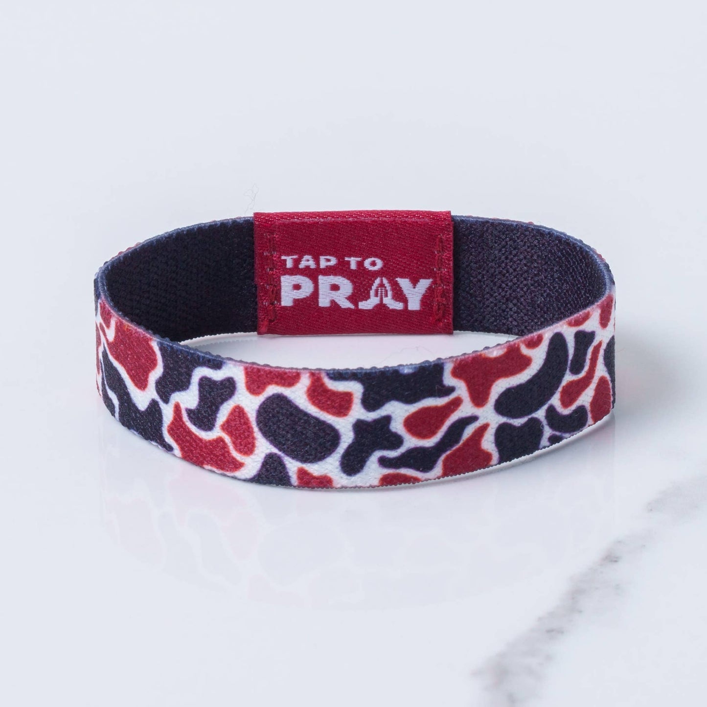 Versible Tap To Pray Wristbands - Team Camo - Maroon & Black