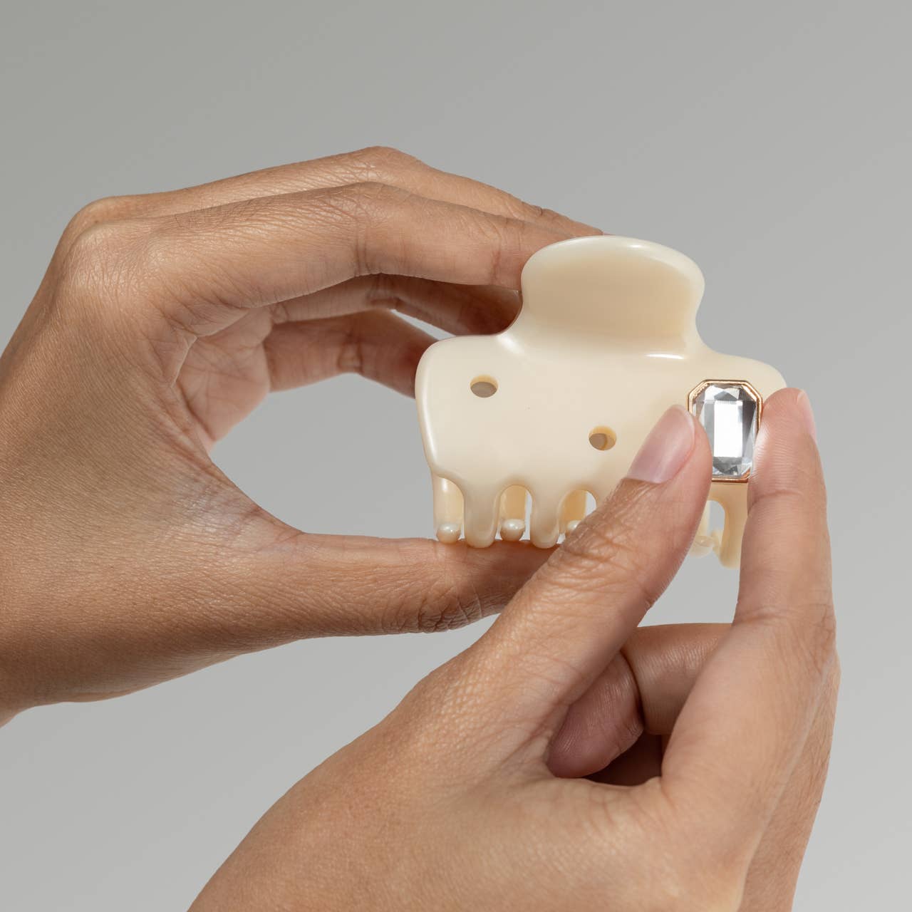 KitschPop Cloud Clip 7pc Set Vintage - Pearlized Cream