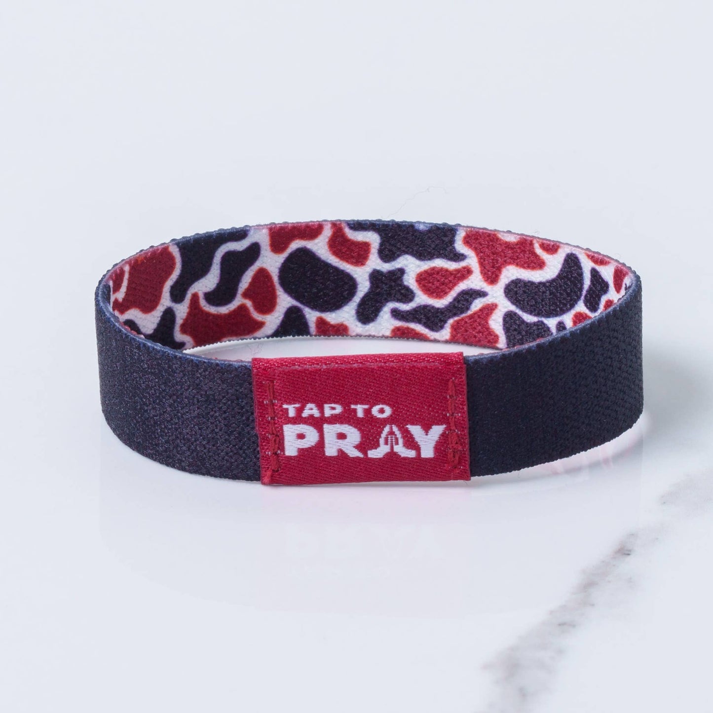Versible Tap To Pray Wristbands - Team Camo - Maroon & Black