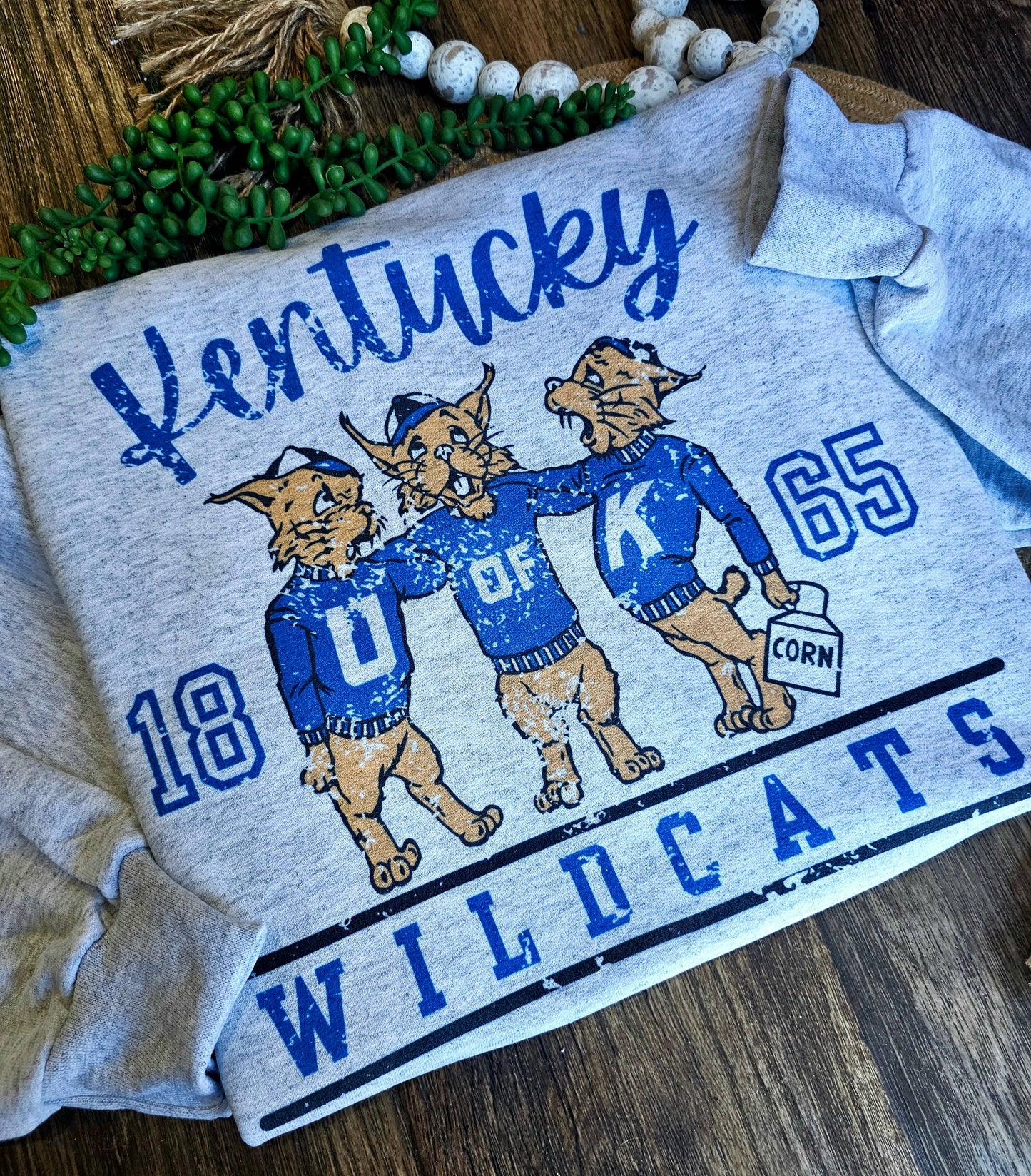 Vintage Kentucky Wildcats Sweatshirt