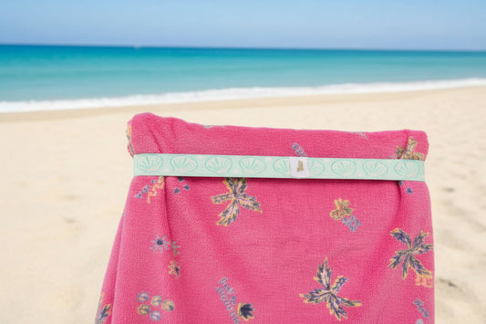 Darling Effect Stay-Put Towel Band in Seashells Aqua